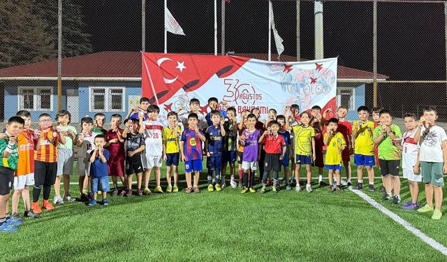 Çankırı’da Zafer Bayramı’na özel futbol turnuvası düzenlendi