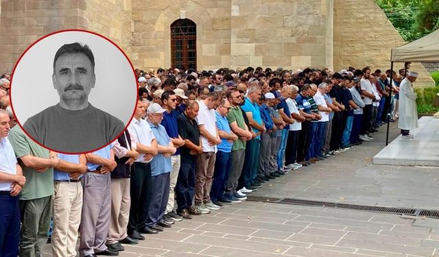 Çankırı’nın sevilen öğretmeni Abidin Ak, son yolculuğuna dualarla uğurlandı