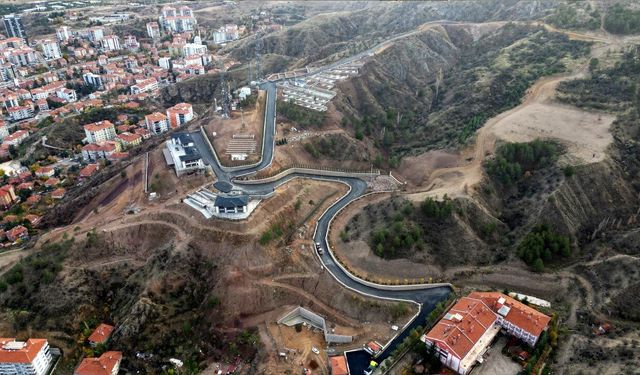 Alparslan Türkeş Parkı taşkın önleyici taş duvar ve dev kaydırak yapım işi