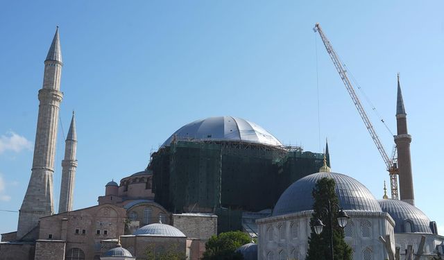 Ayasofya’nın kubbesinde kritik çalışma başlıyor!