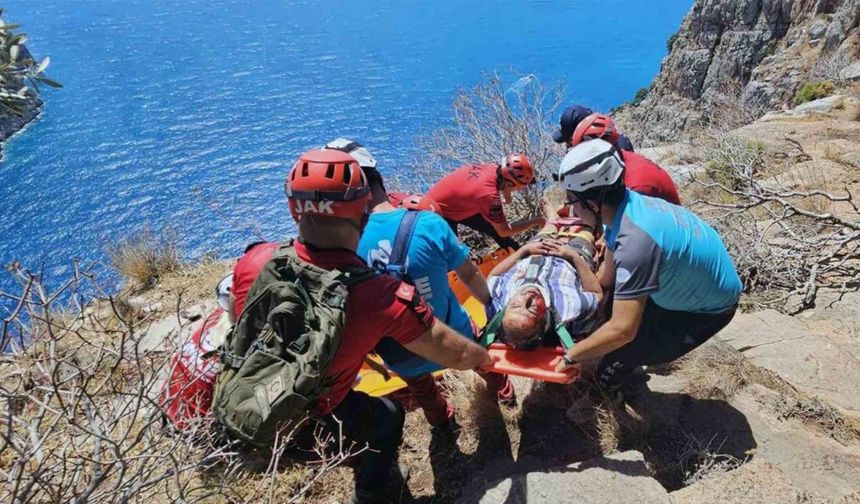 Kelebekler Vadisinde fotoğraf merakı öldürüyordu