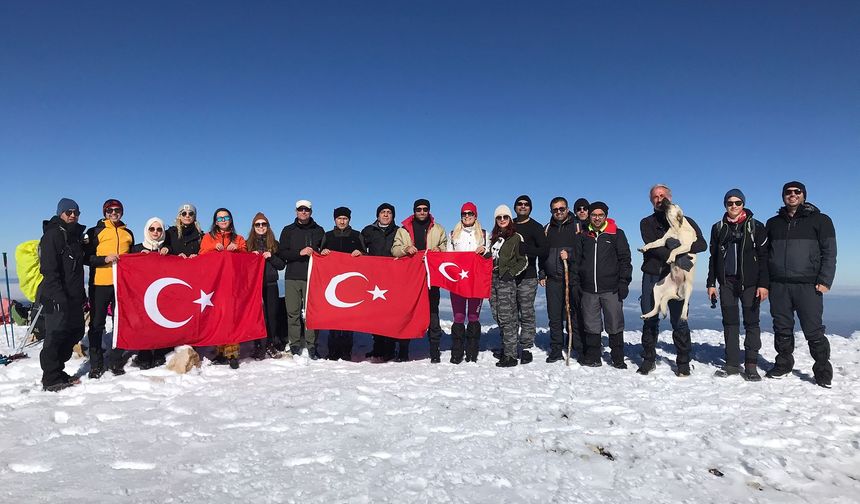 Ilgaz Dağı Cumhuriyet Tırmanışı gerçekleştirildi