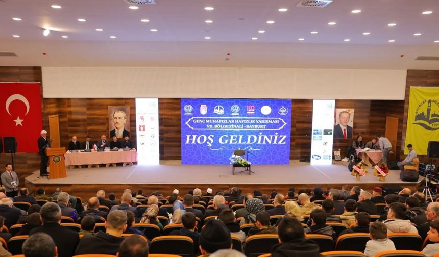 ‘Genç Muhafızlar Hafızlık Yarışması’ finali Bayburt’ta yapıldı