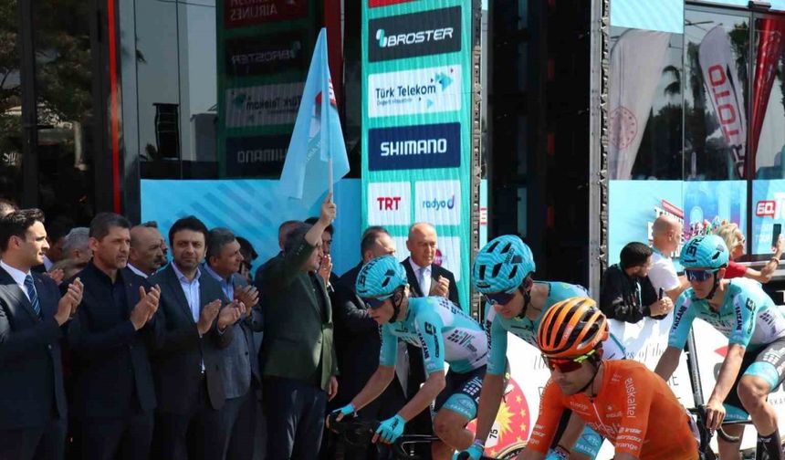 60. Cumhurbaşkanlığı Türkiye Bisiklet Turu, Antalya-Antalya etabıyla başladı