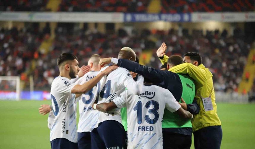 Fenerbahçe, bu sezon 6. kez geriden gelerek kazandı