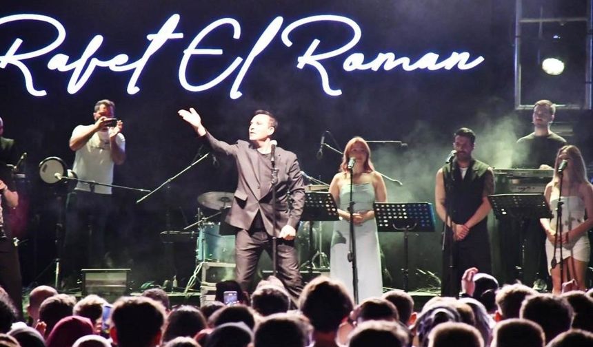Rafet El Roman, 23 Nisan’da Kırıkkale’de sahne alacak