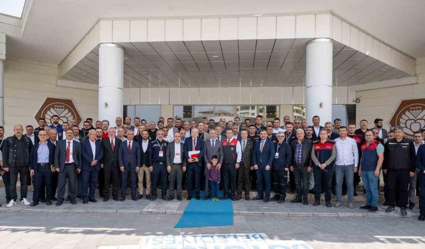 81 ilin itfaiyecileri Malatya’da toplandı
