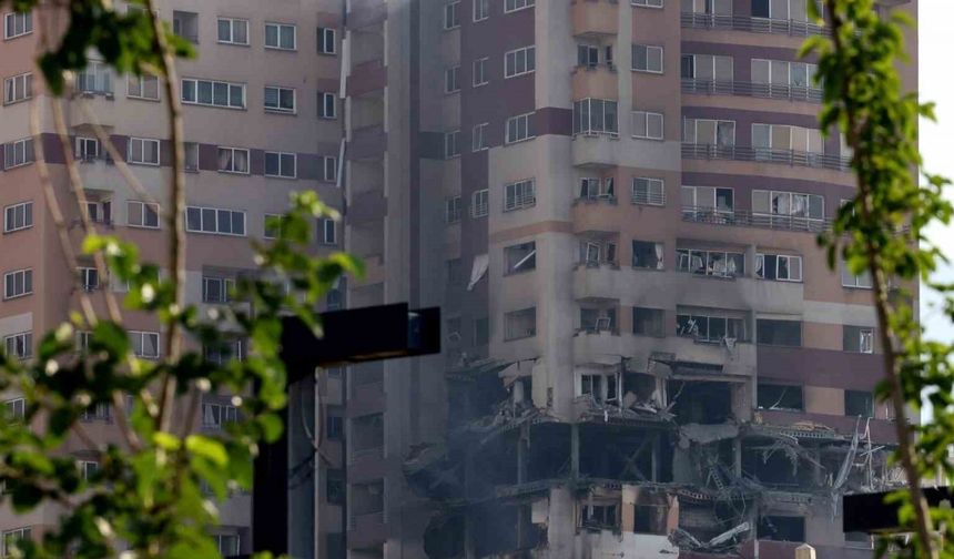 İsrail’in saldırıları sonucu Tahran’da 78, Tebriz’de 5 kişi hayatını kaybetti