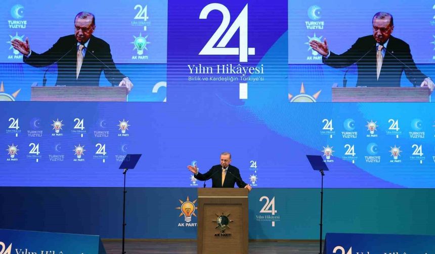 Cumhurbaşkanı Erdoğan: "Dünden beri AK Parti ailesinin yeni üyelerine saldıranlara ‘hadi oradan’ diyorum"