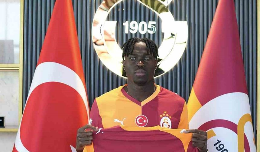 Galatasaray, Wilfried Singo ile 5 yıllık sözleşme imzaladı
