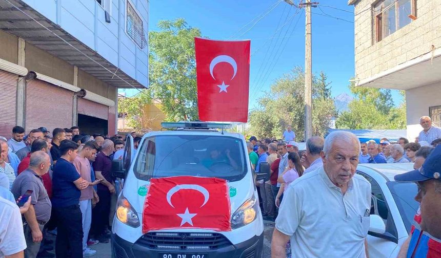 Şehit olan orman personeli Demirel son yolculuğuna uğurlandı
