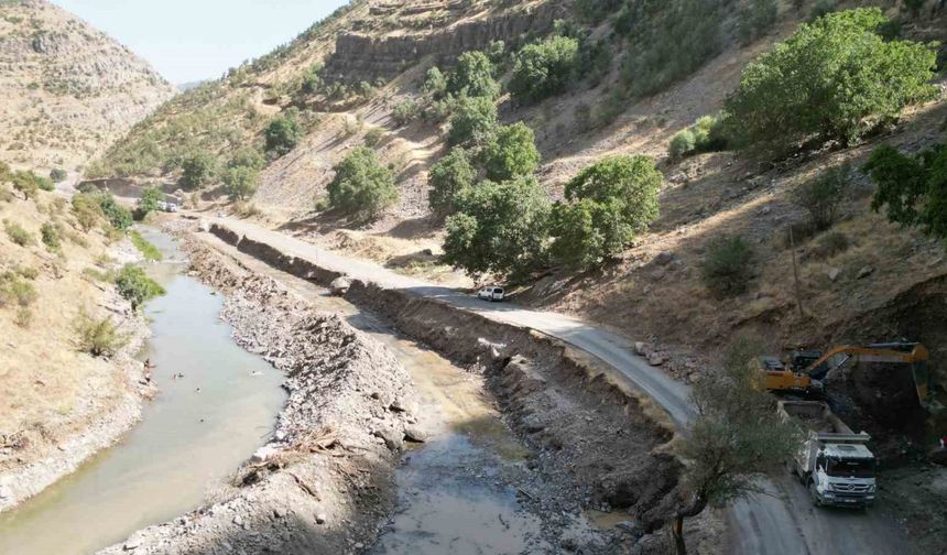 Şırnak’ta devletin dev yatırımı, tek şeritli yol tarihe karışıyor
