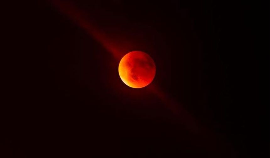 Çankırı’da "Kanlı Ay" tutulması gözlemlendi