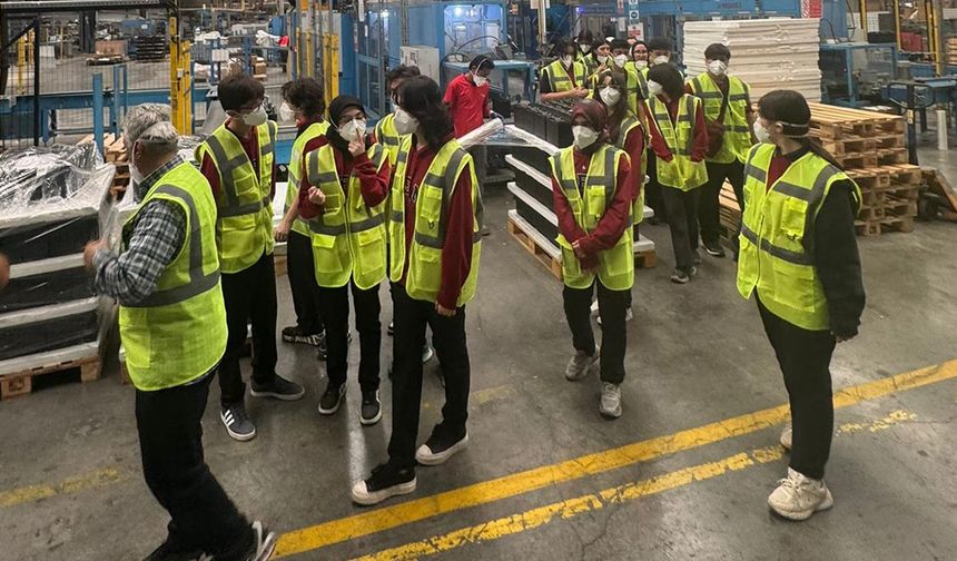 Çankırı TOBB Fen Lisesi öğrencileri mühendisliği yerinde tanıdı