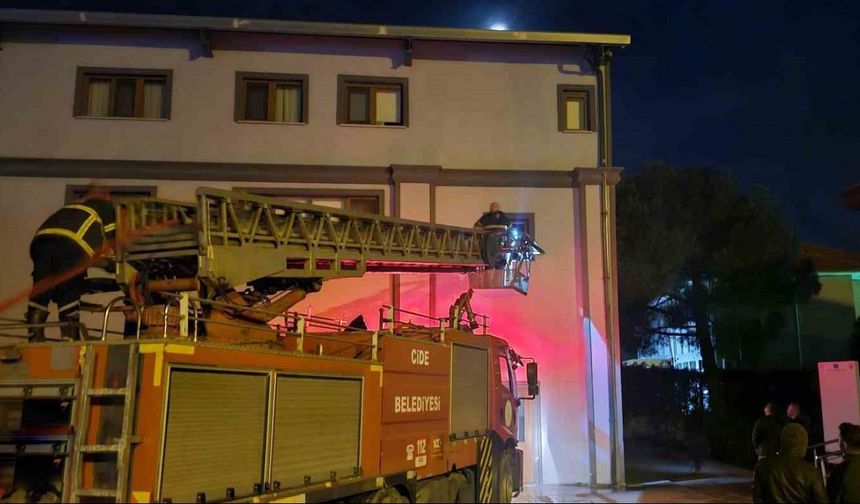 Kastamonu’da Orman İşletme Müdürlüğü’ne ait misafirhanede çıkan yangın söndürüldü