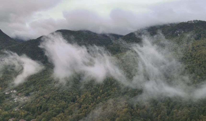 Sis bulutlarıyla kaplanan Çankırı’da mest eden görüntüler