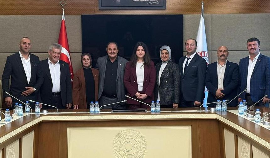 Çankırı Merkez Muhtarları TBMM’de Yılık’ı Ziyaret Etti