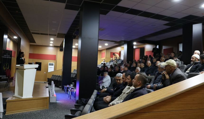 Ilgazlı Muhtarlar Siber Dolandırıcılıklara Karşı Uyarıldı