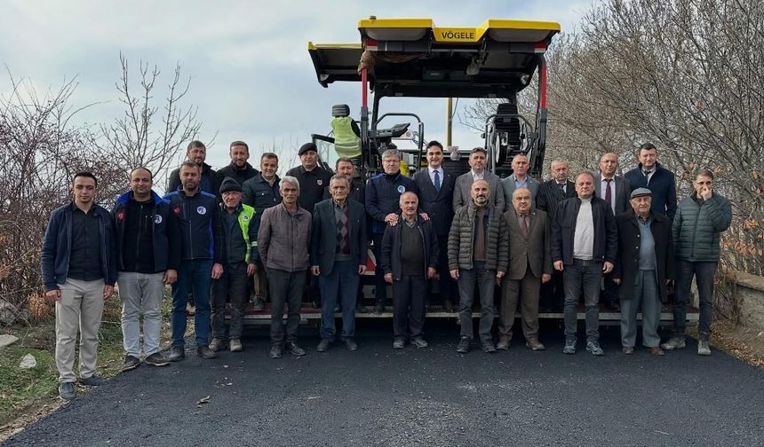 Yapraklı’da sıcak asfalt çalışmalarına yerinde inceleme