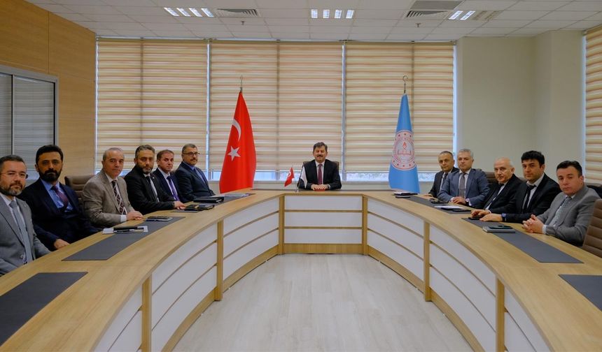 Çankırı İl Müdürü Işık İlçe Müdürleriyle İlk Resmî Toplantısını Yaptı