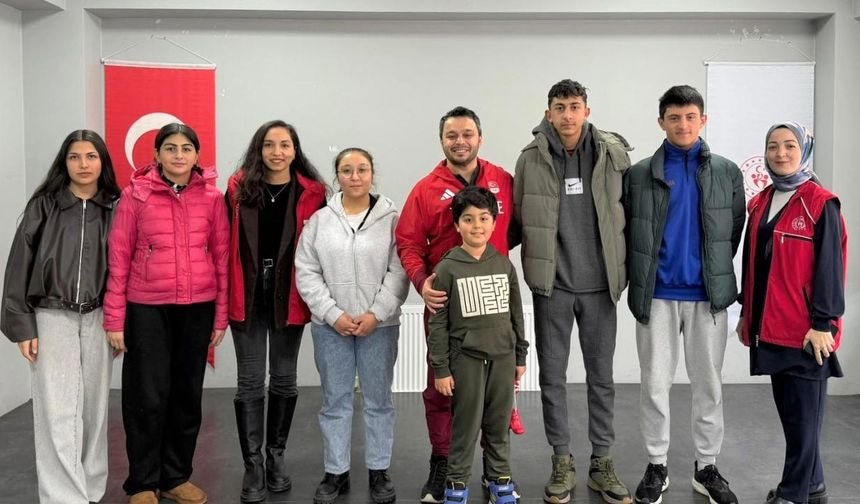 Çankırı’nın Gururu İsmail Keleş Gençlerle Buluştu