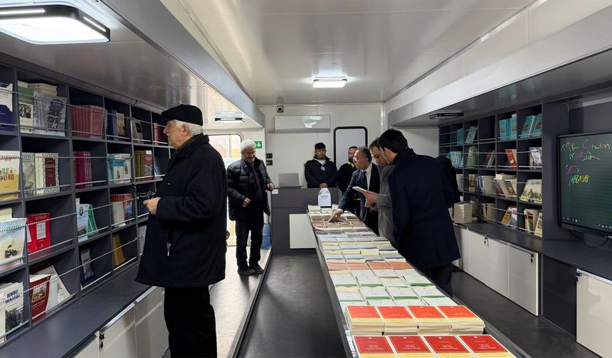 TTK Mobil Kitap Satış Aracı Çankırı’da Tarih Meraklılarını Ağırlıyor