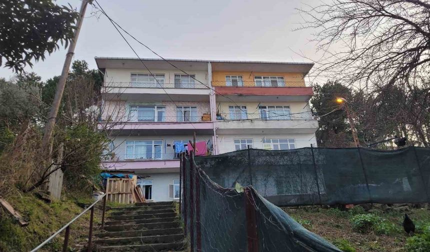 Kastamonu'da iki gündür haber alınamayan kadın evinde ölü bulundu