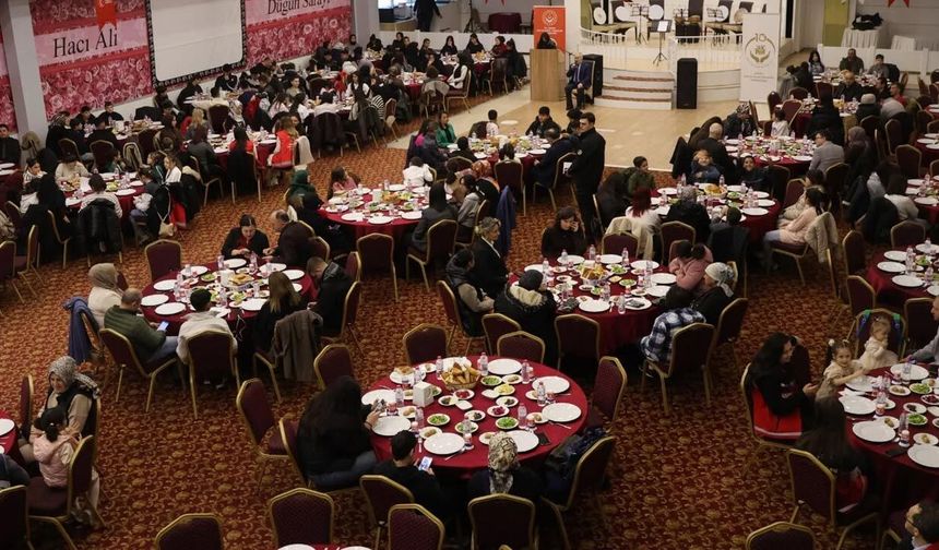 Çankırı’da Yetim ve İhtiyaç Sahibi Çocuklar Aynı Sofrada Buluştu