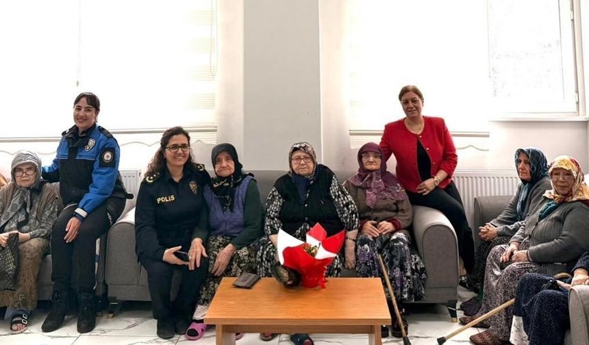 Yaşlılara Saygı Haftası’nda Eldivan Huzurevi Sakinleri Unutulmadı