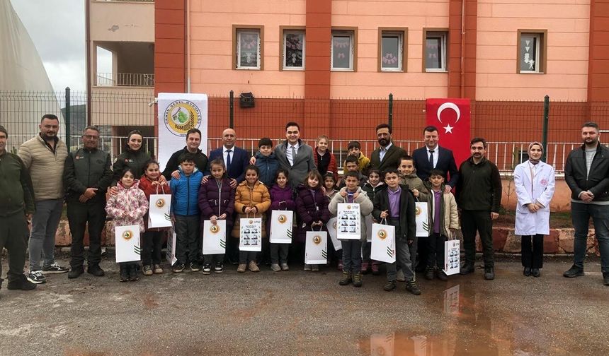 Yapraklı’da Orman Haftası’nda Fidanlar Toprakla Buluştu