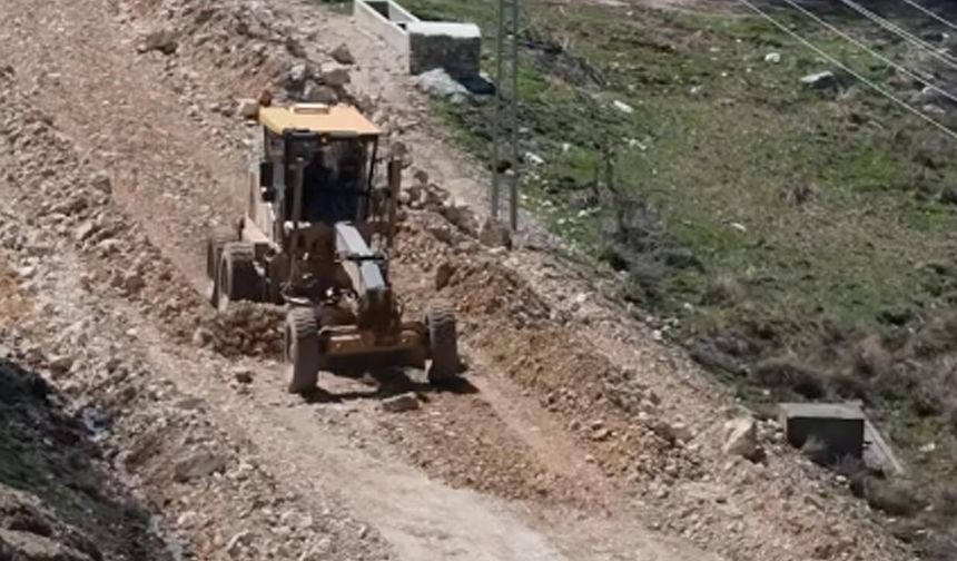 Atkaracalar Hüyük–Kızılıbrık Grup Yolu Yenileniyor