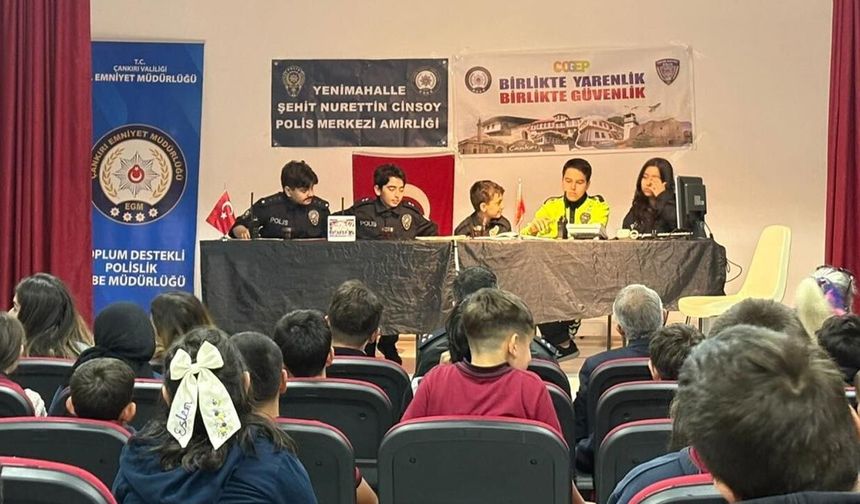 Çankırı Karakolu Tiyatro Oyunu Şabanözü’nde Öğrencilerle Buluştu