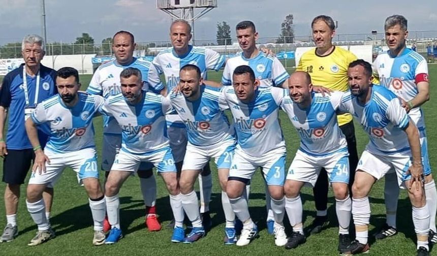 Çankırı FK Masterler yarı finale yükseldi