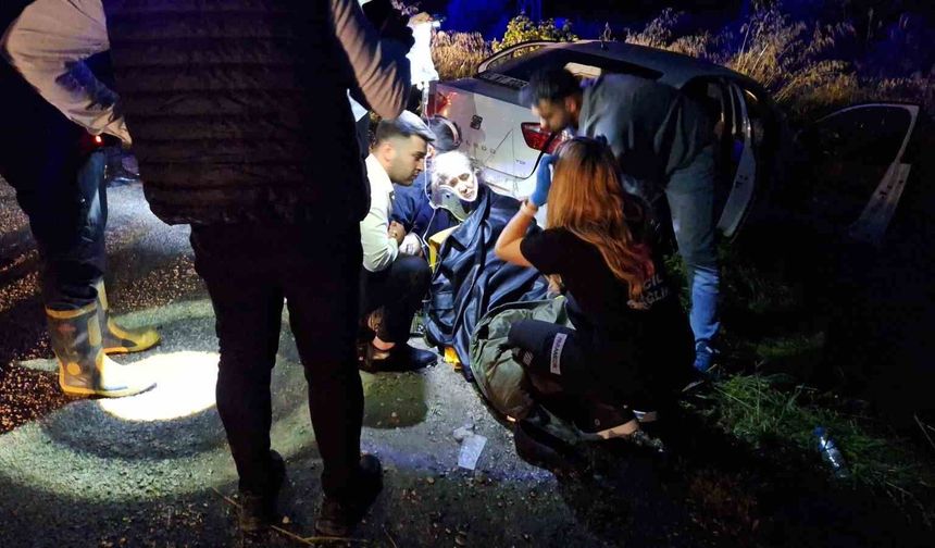 İskilip-Çankırı karayolunda  iki otomobil çarpıştı: 1'i ağır 7 yaralı
