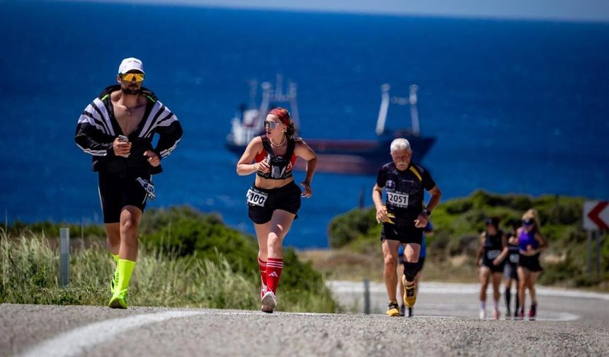 Uluslararası Bozcaada Yarı Maratonu 1300 sporcunun katılımıyla gerçekleşti