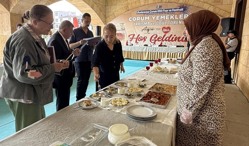 Çorum'un yöresel lezzetleri festivalde yarıştı