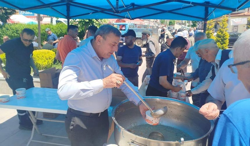 Atkaracalar'da Muharrem ayının bereketi paylaşıldı