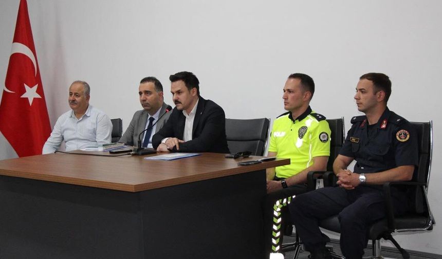 Çerkeş’te muhtarlar toplantısı gerçekleştirildi