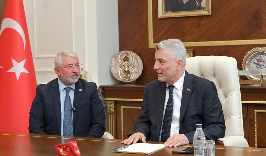 Bakan Bolat’tan Çorum Belediyesi’ne Ziyaret
