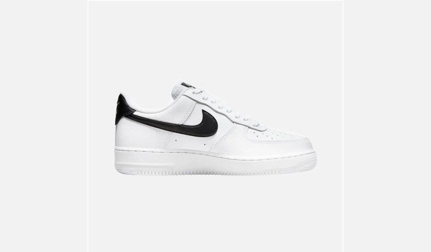 Nike ile Günlük Giyimde İşlevsel Seçimler
