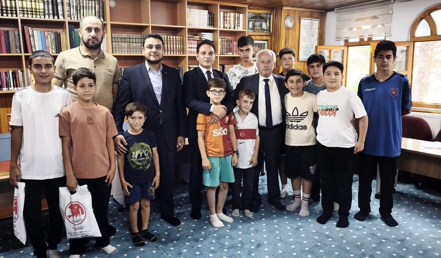 Kaymakam Budak ve Başkan Kozan, Korgun Kur’an kursu öğrencileriyle buluştu