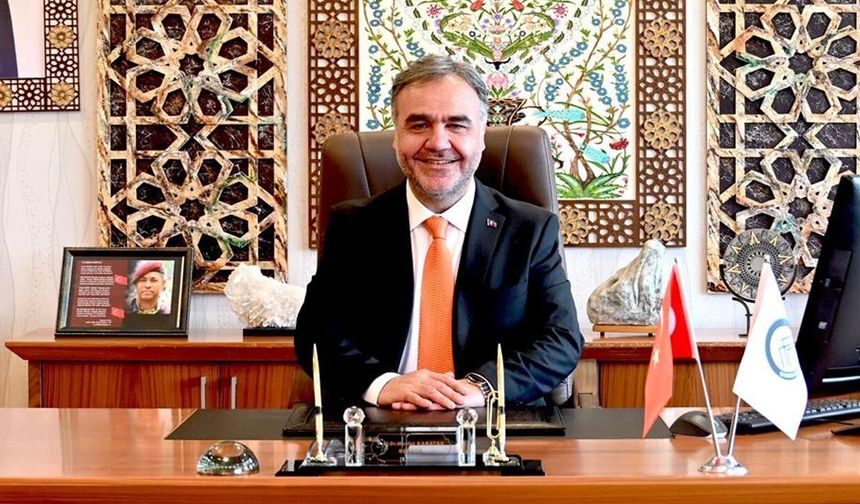 Rektör Karataş: “30 Ağustos ruhu bilimde ve teknolojide devam ediyor”