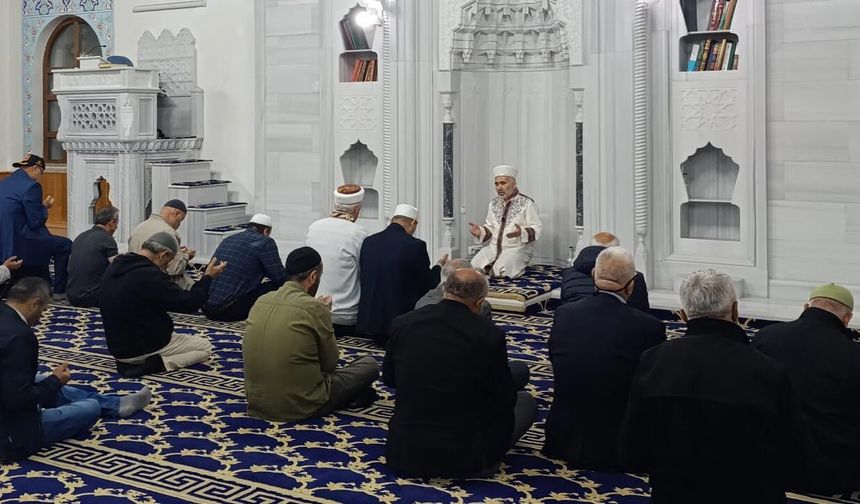 Çankırı’da kahraman gaziler için sabah namazında buluşuldu