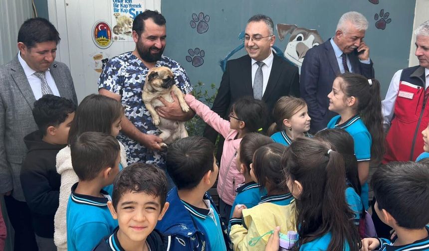 Çankırı’da çocuklara kuduz farkındalığı ve hayvan sevgisi aşılandı