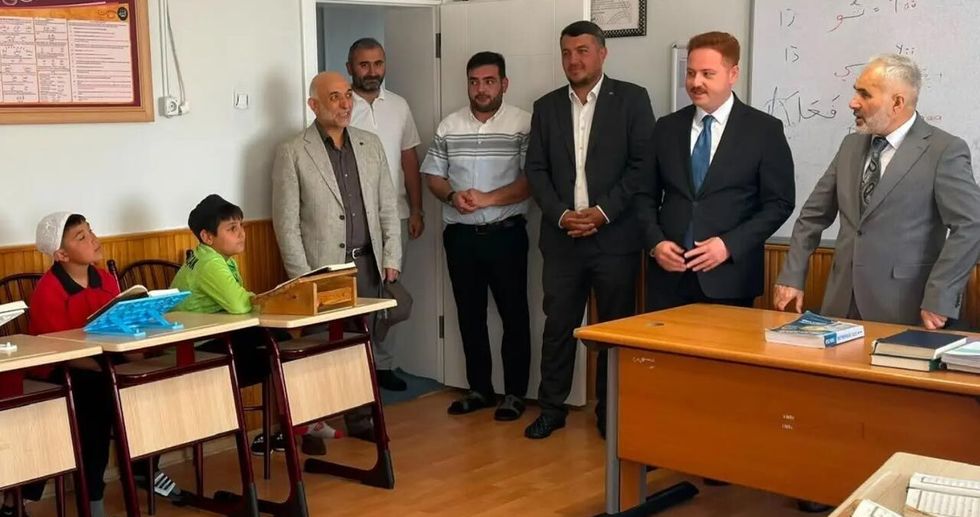 Kalfat’ta hafızlık eğitimi gören öğrencilere ziyaret